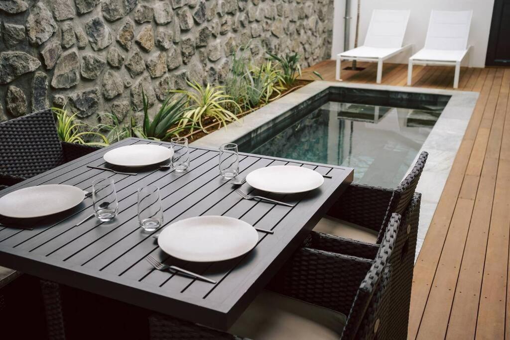Summer Cosy - Villa Classee 4 Etoiles - 2 Suites Avec Piscine Chauffee Et Jacuzzi Integre Idealement Situee Chemin Summer Saint-Gilles-les-Bains Exterior foto